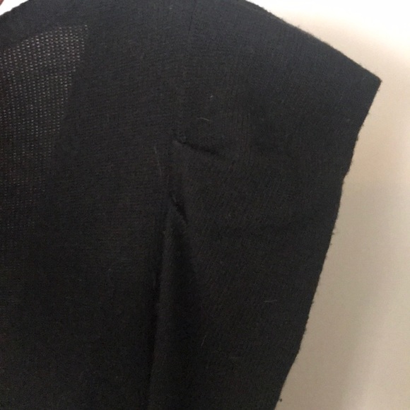 BCBGeneration gold button sweater size medium - Picture 5 of 5